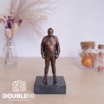 Een verbronsd 3D beeldje in de afwerking koper gepatineerd gemaakt door Double me